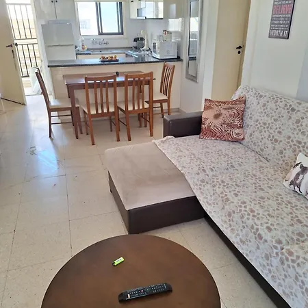 شقة Easy 2 Bedroom Apartment, Makenzi *