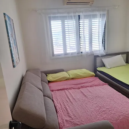 Easy 2 Bedroom Apartment, Makenzi * Larnaca