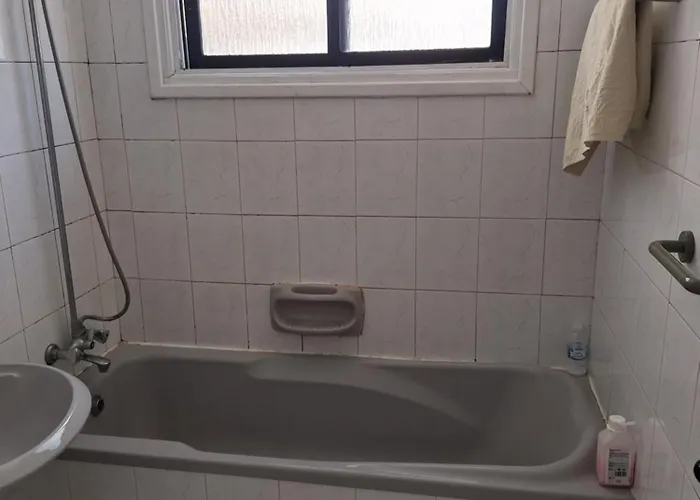 Апартаменты Easy 2 Bedroom Apartment, Makenzi