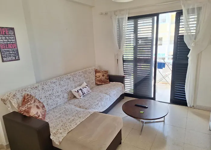 Апартаменты Easy 2 Bedroom Apartment, Makenzi *