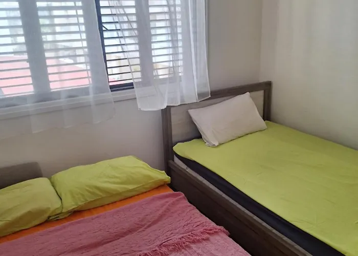 Апартаменты Easy 2 Bedroom Apartment, Makenzi *