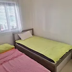 Easy 2 Bedroom Apartment, Makenzi * Larnaca