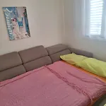 Easy 2 Bedroom Apartment, Makenzi Lägenhet