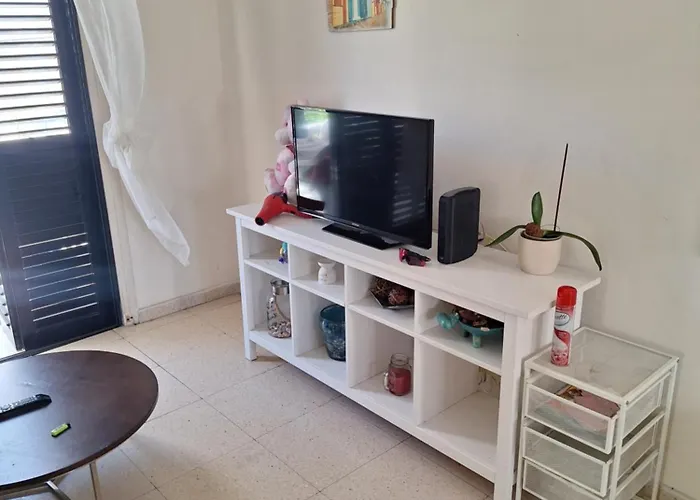 Apartament Easy 2 Bedroom Apartment, Makenzi *