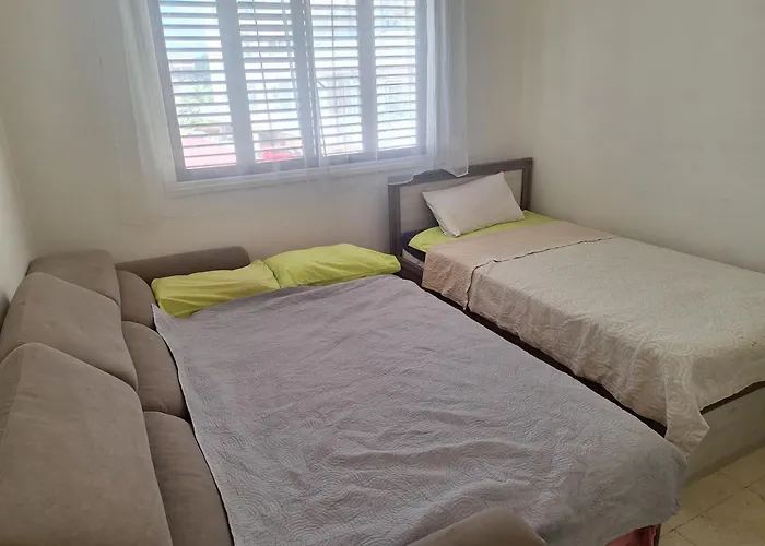 Easy 2 Bedroom Apartment, Makenzi Apartament Larnaca