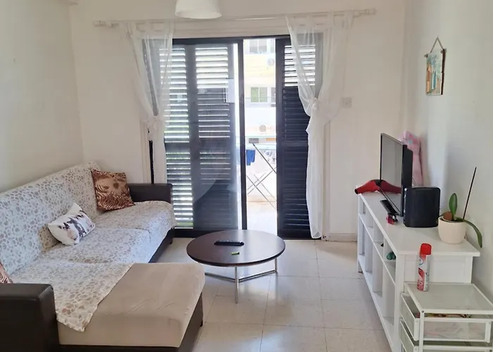 Easy 2 Bedroom Apartment, Makenzi Apartament *