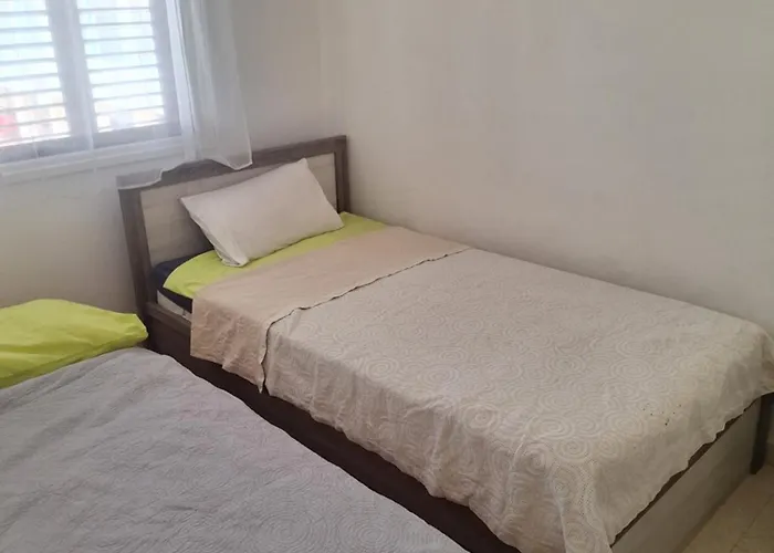 Easy 2 Bedroom Apartment, Makenzi Apartament