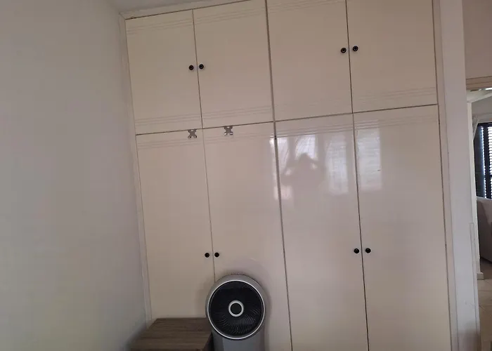 Apartament Easy 2 Bedroom Apartment, Makenzi *